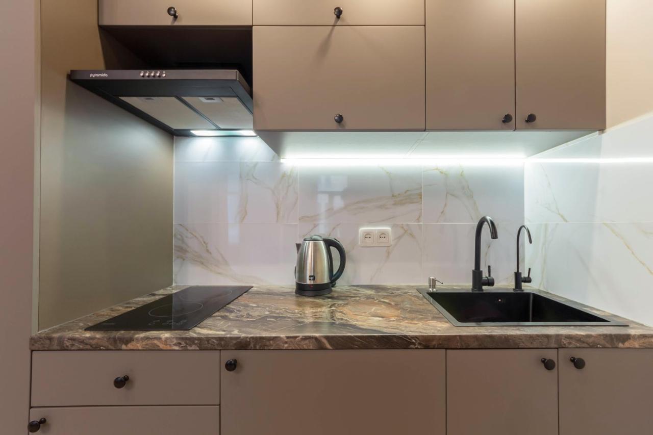 Design Apartment On Mykhailivskyi Ln. 4 Kiev Buitenkant foto